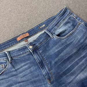 Judy Blue Women's Blue Jeans